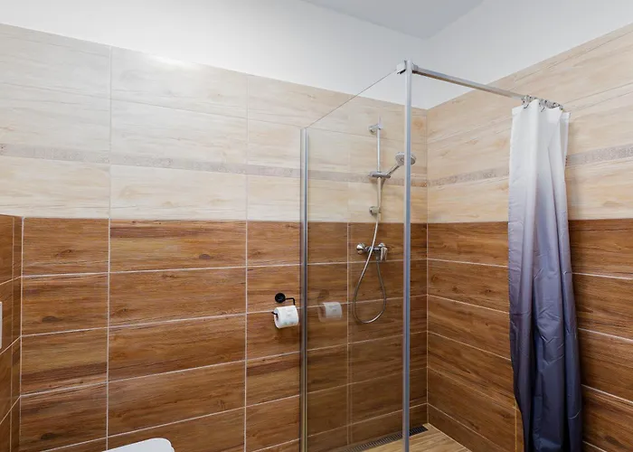 - Horsky Hotel